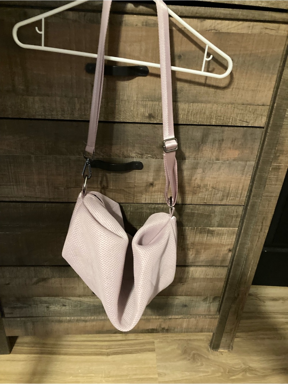 Stylish Lavender Crossbody Shoulder Bag - Lightweight Everyday Tote